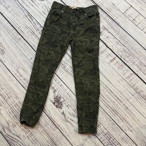 Levi's Kids Green Camouflage Joggers